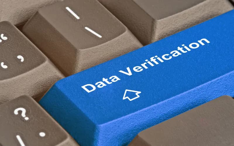 डेटा स्वच्छता क्या है और यह मोबाइल फोन उपयोगकर्ताओं की मदद कैसे करता है?